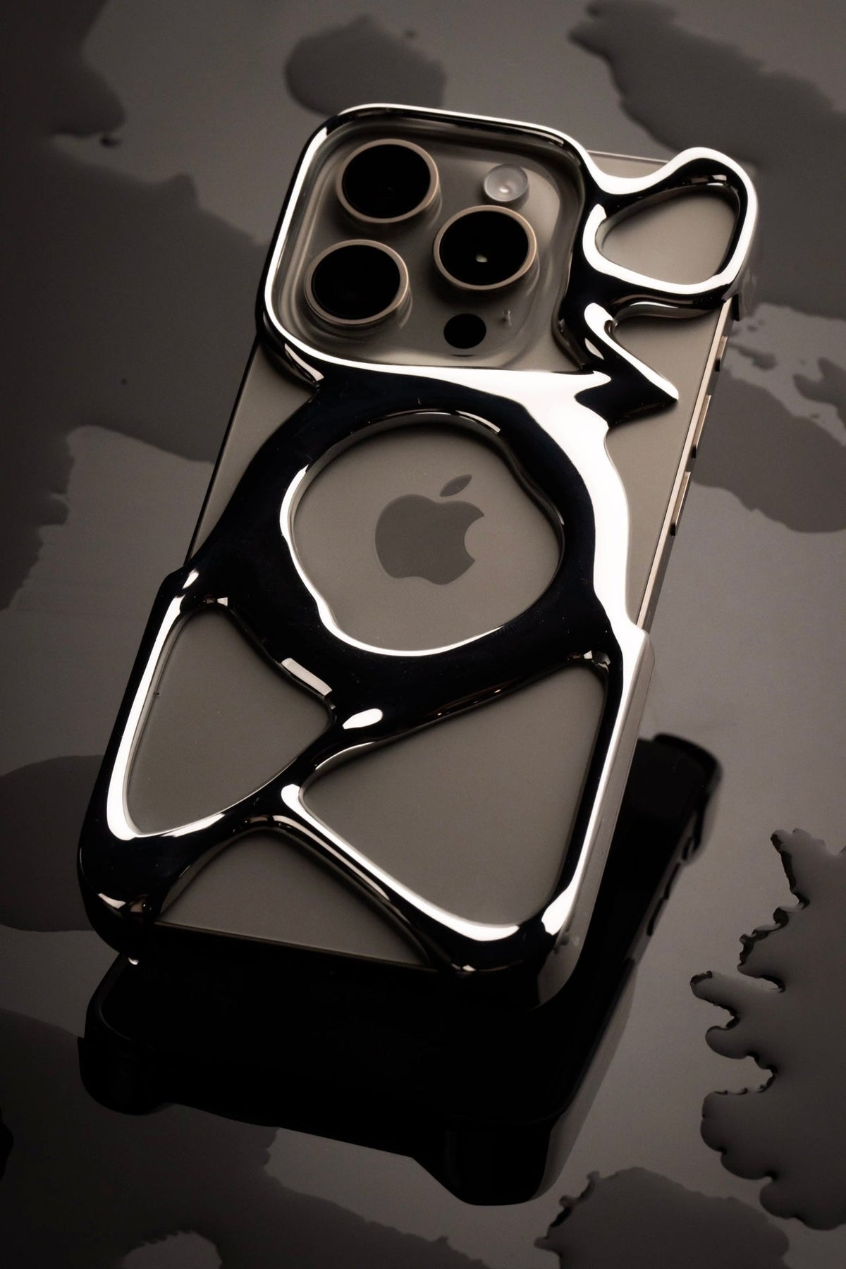 XTREMEDEALS Hollow Metal Magnetic Protective Cover